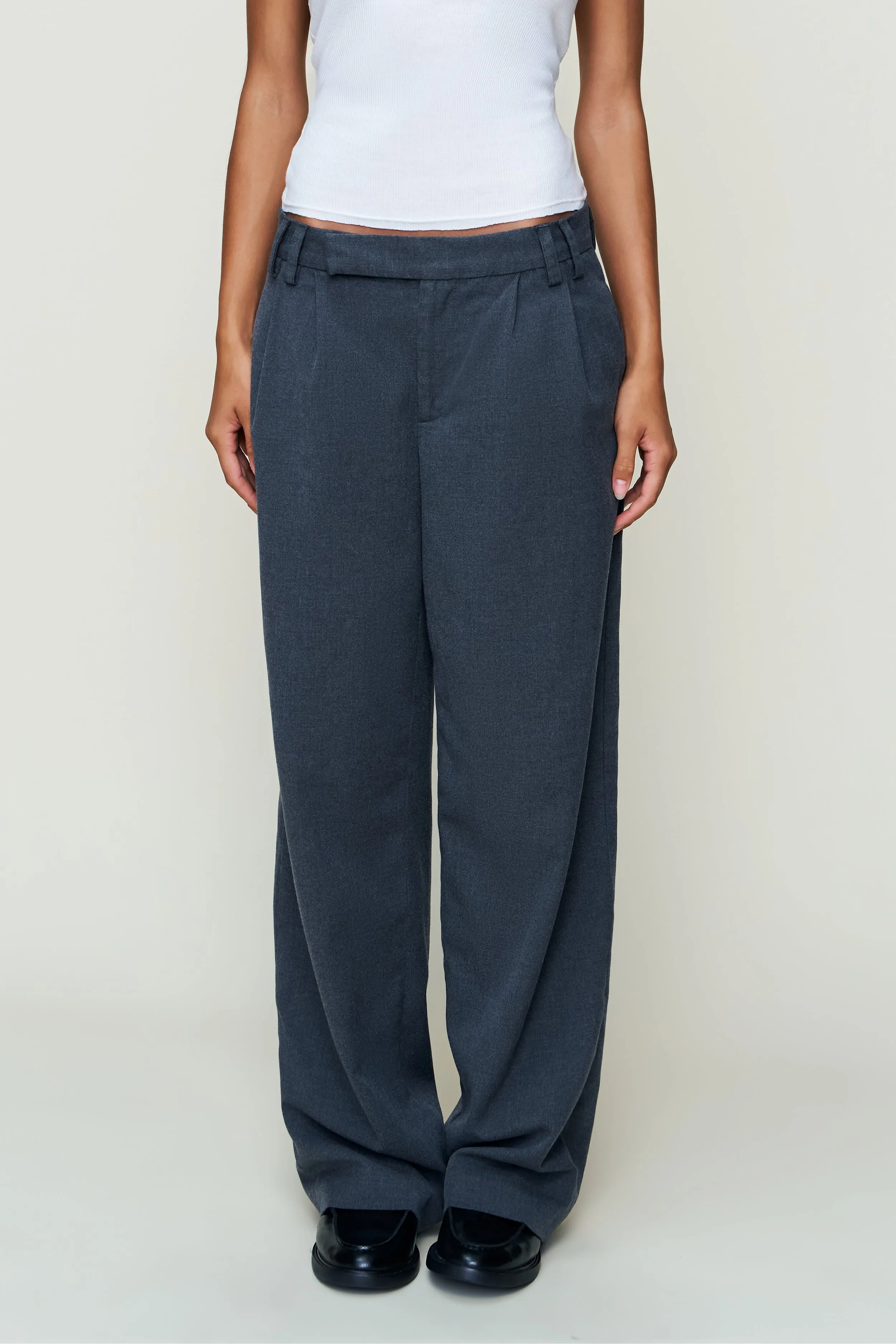 Willow Pant City Vibe Tapered Look
