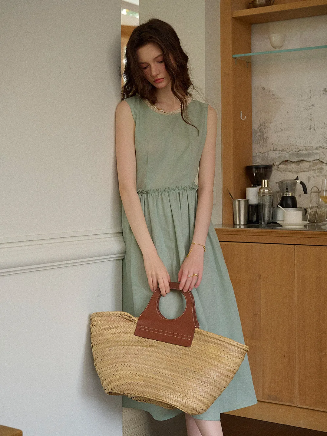 Irene Round Neck Waist Sleeveless Dress Fitted Design