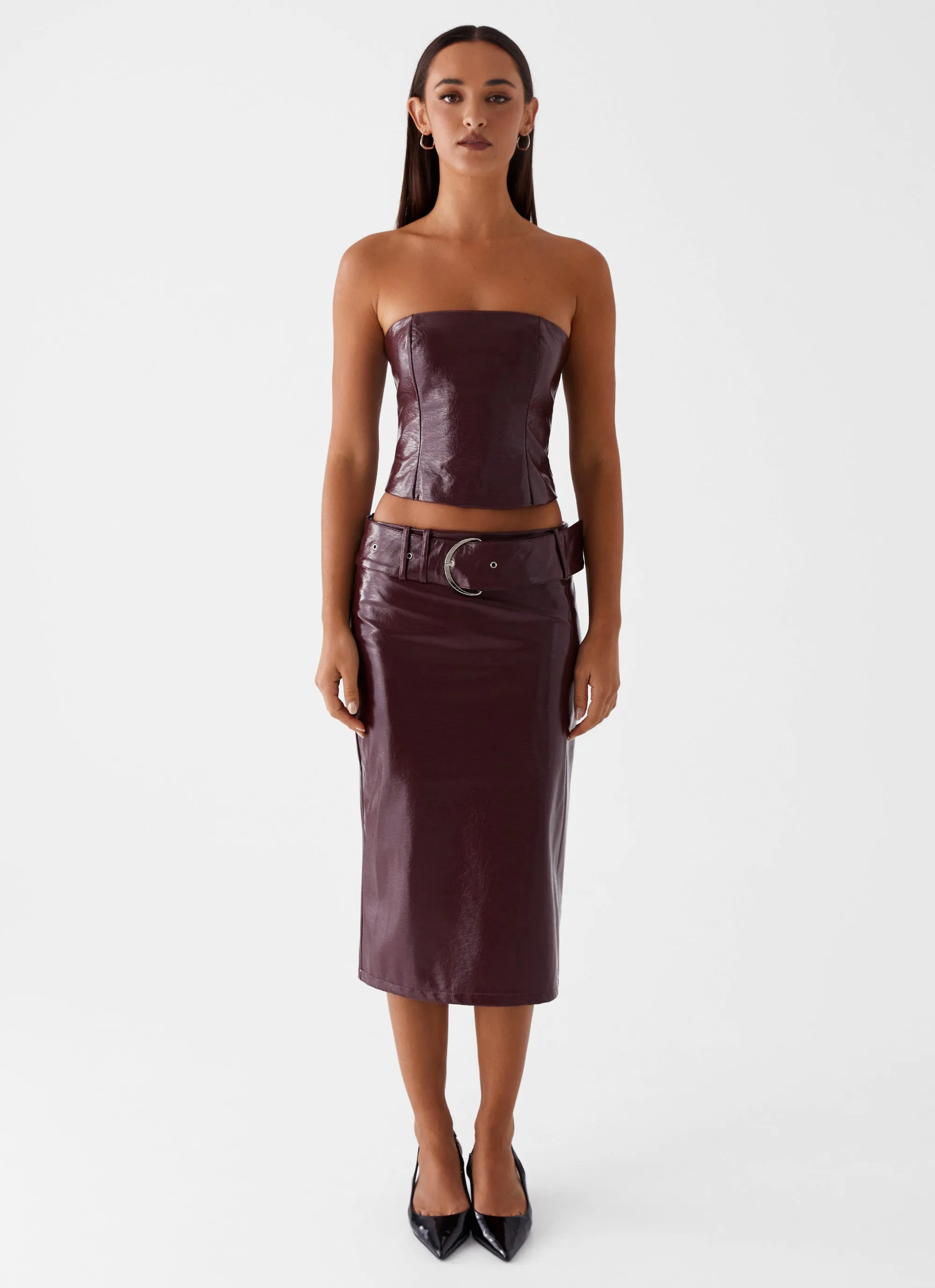 Wynnie Midi Skirt - Cherry Red Front Slit light texture