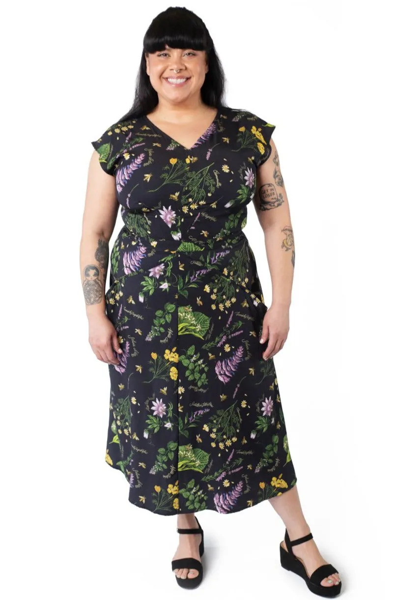 Easy Drape Functional Fit Xena Dress in Ecovero Nervine