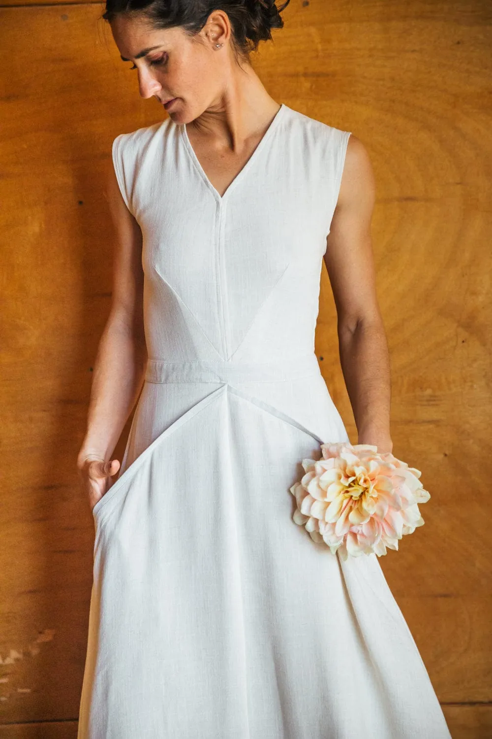 Lightweight Layer All-Day Wear Xena Dress in Oat Linen