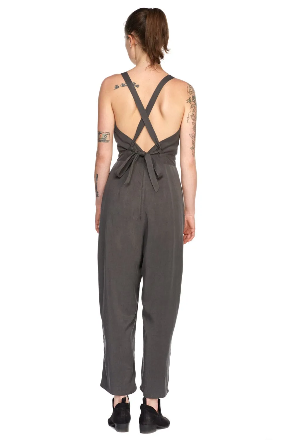 Modern Design Yolked Juniper Jumpsuit in Olive Tencel